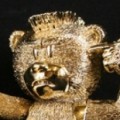 Travis (Gold) headshot